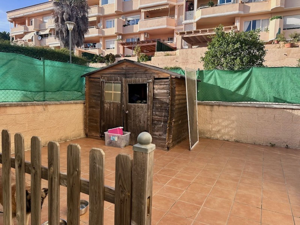 Se vende Apartamento Planta Baja de 3 dormitorios en Costa Del Sol, Málaga, España