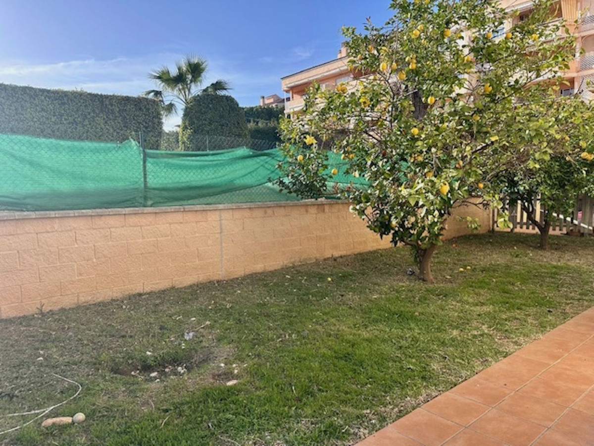 Se vende Apartamento Planta Baja de 3 dormitorios en Costa Del Sol, Málaga, España