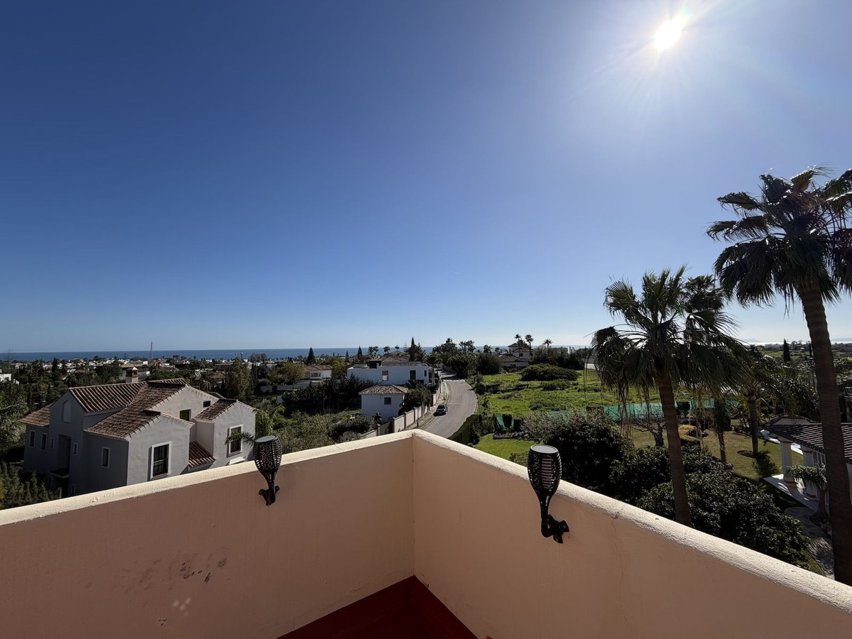 2 Bed Apartment for sale in Bel Air Costa Del Sol, Málaga, Spain