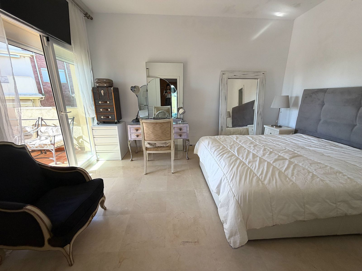 2 Bed Apartment for sale in Bel Air Costa Del Sol, Málaga, Spain