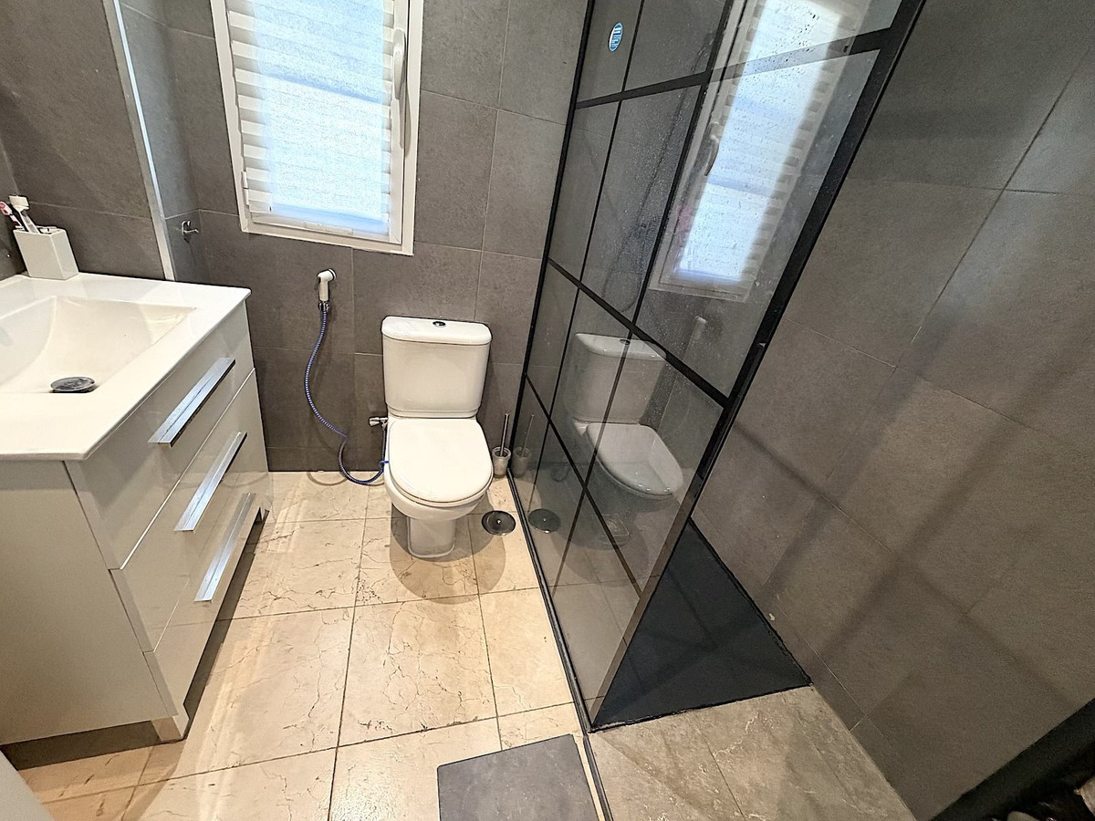 2 Bed Apartment for sale in Bel Air Costa Del Sol, Málaga, Spain