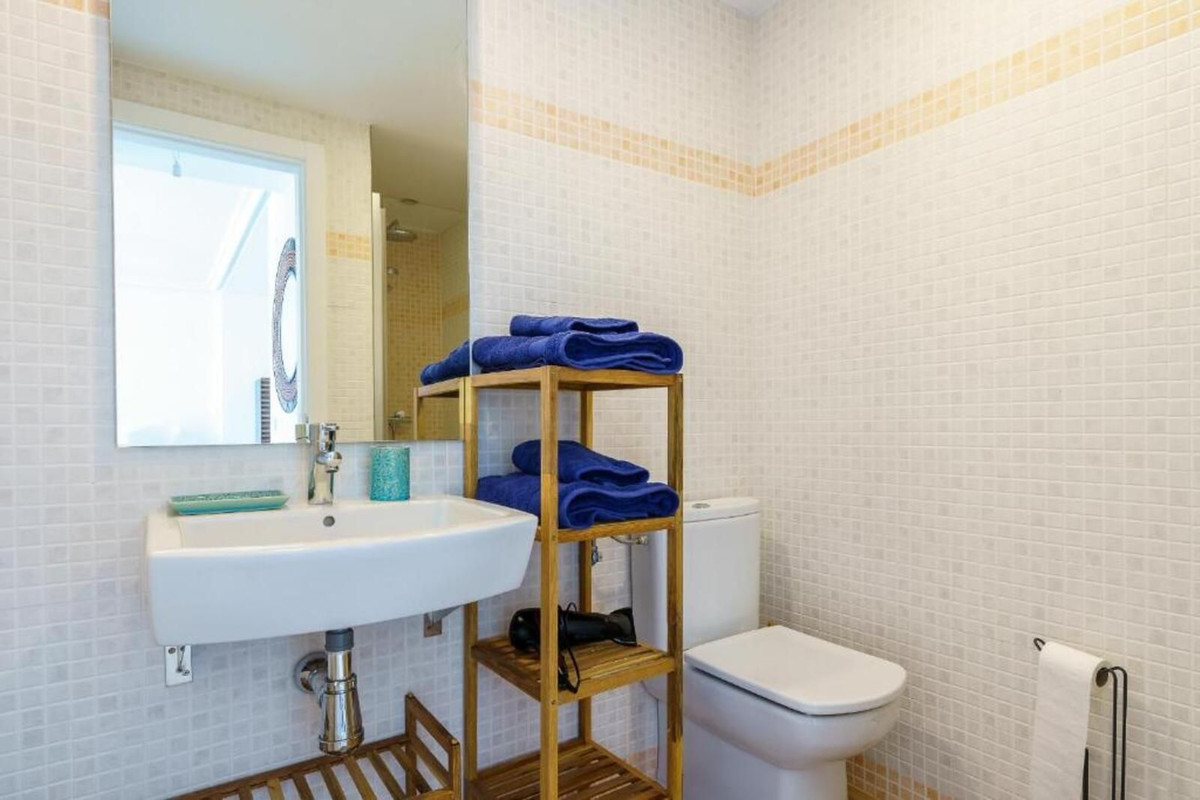 Se vende Ático de 2 dormitorios en Costa Del Sol, Málaga, España
