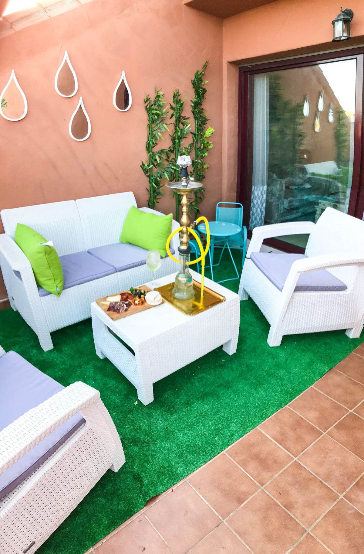2 Bed Apartment for sale in La Duquesa Costa Del Sol, Málaga, Spain