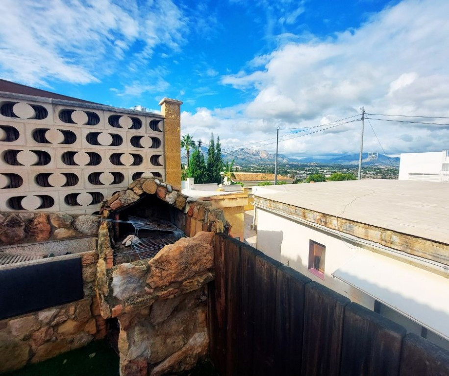 Se vende Bungalow de 2 dormitorios en Costa Blanca, Alicante, España