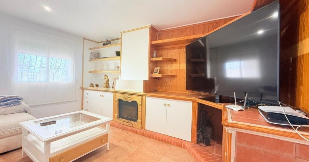 4 Bed Townhouse for sale in Villajoyosa Costa Blanca, Alicante, Spain