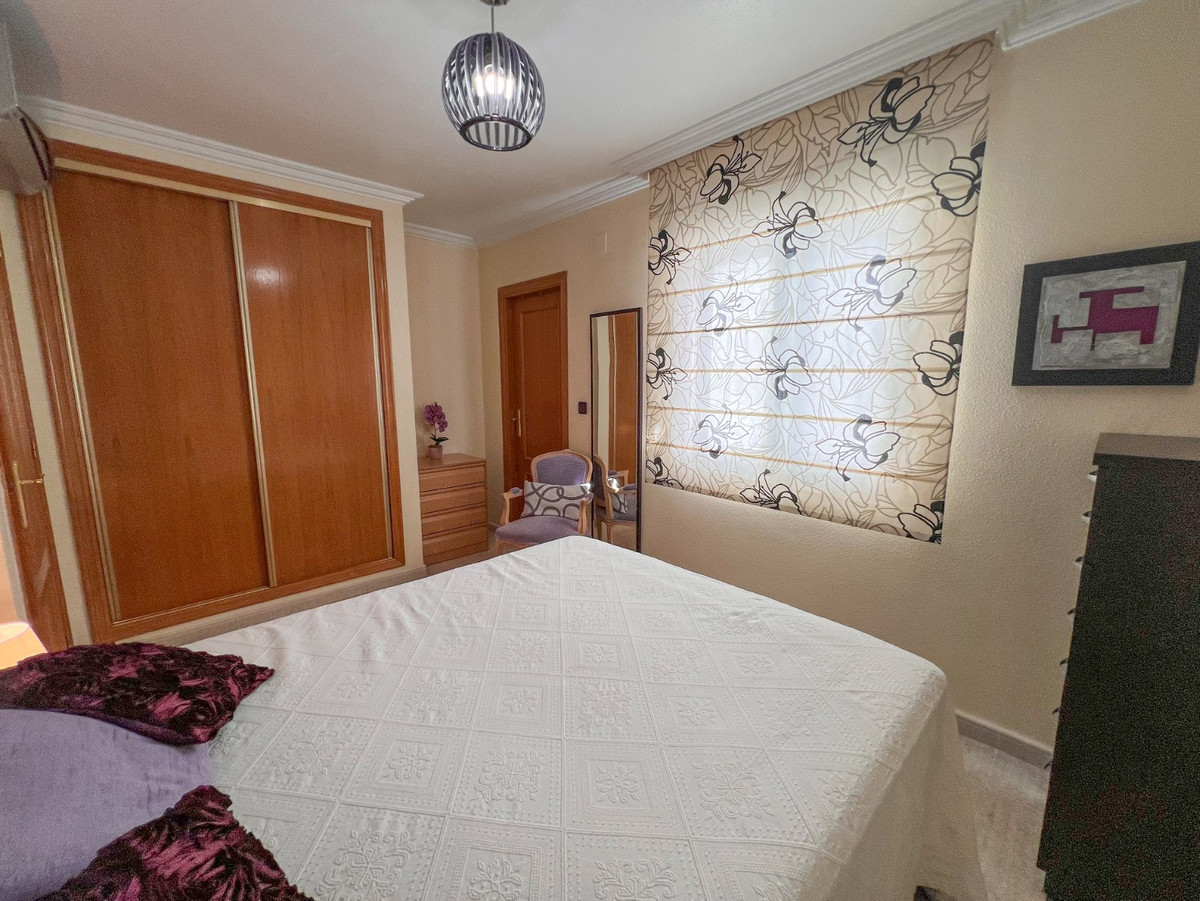 Se vende Apartamento en Planta Última de 3 dormitorios en Costa Blanca, Alicante, España