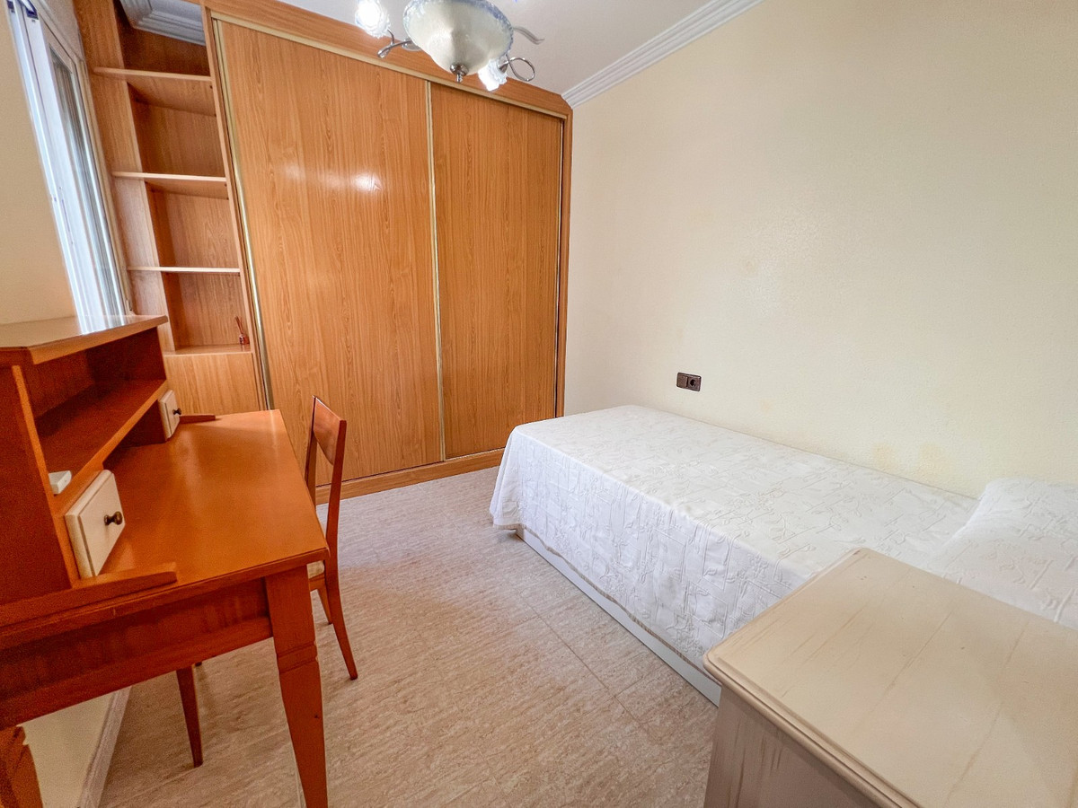 Se vende Apartamento en Planta Última de 3 dormitorios en Costa Blanca, Alicante, España