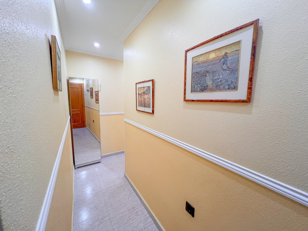Se vende Apartamento en Planta Última de 3 dormitorios en Costa Blanca, Alicante, España
