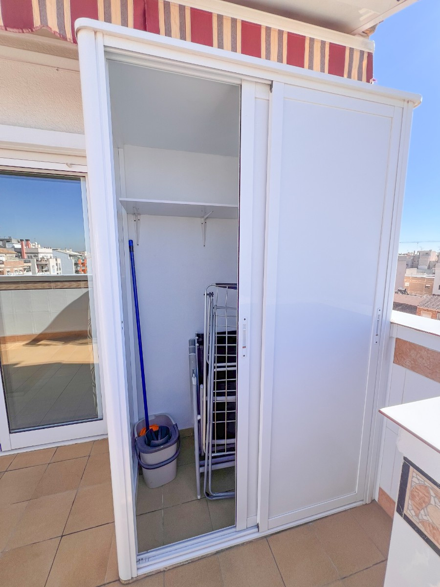 Se vende Apartamento en Planta Última de 3 dormitorios en Costa Blanca, Alicante, España