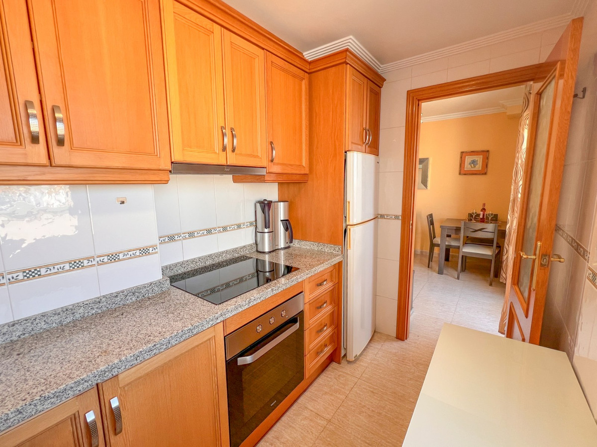 Se vende Apartamento en Planta Última de 3 dormitorios en Costa Blanca, Alicante, España