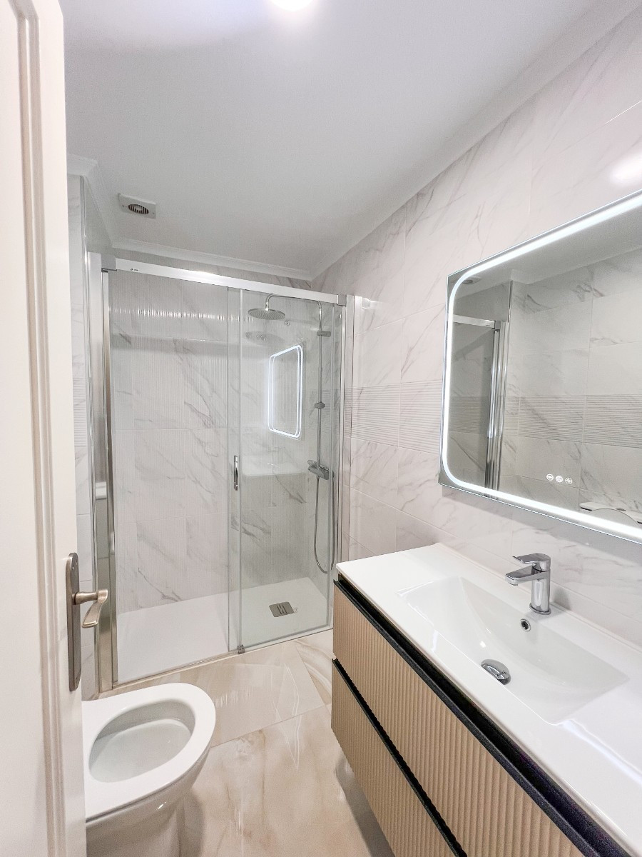 2 Bed Apartment for sale in Torrevieja Costa Blanca, Alicante, Spain