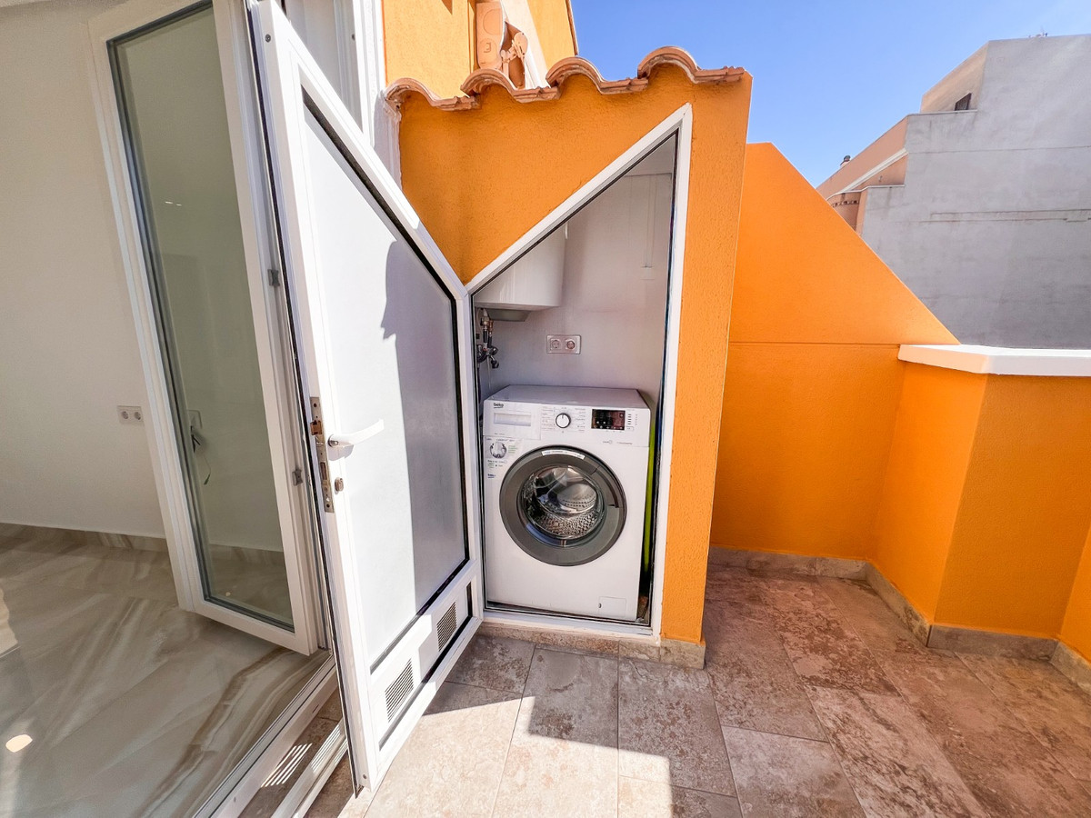 2 Bed Apartment for sale in Torrevieja Costa Blanca, Alicante, Spain