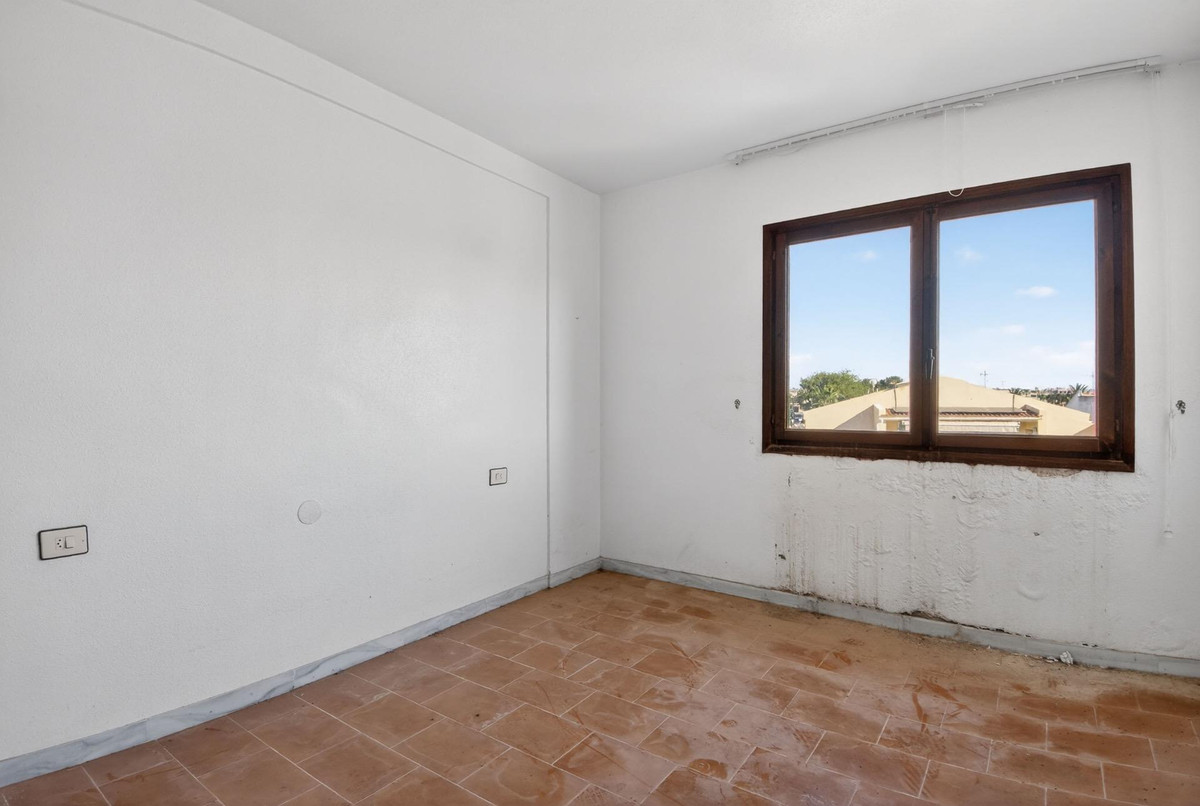 Se vende Apartamento Planta Media de 1 dormitorios en Costa Blanca, Alicante, España