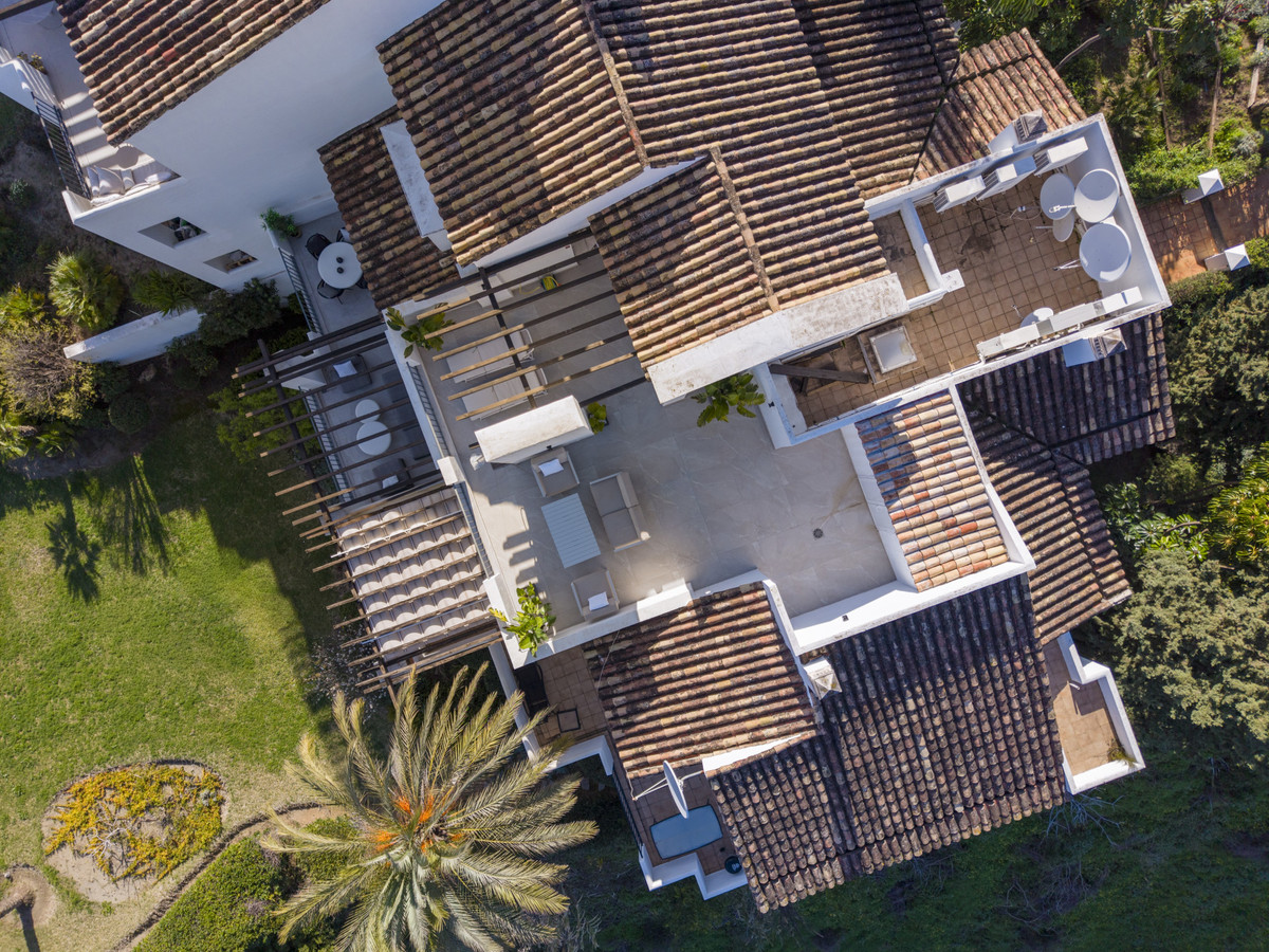 3 Bed Apartment for sale in La Quinta Costa Del Sol, Málaga, Spain