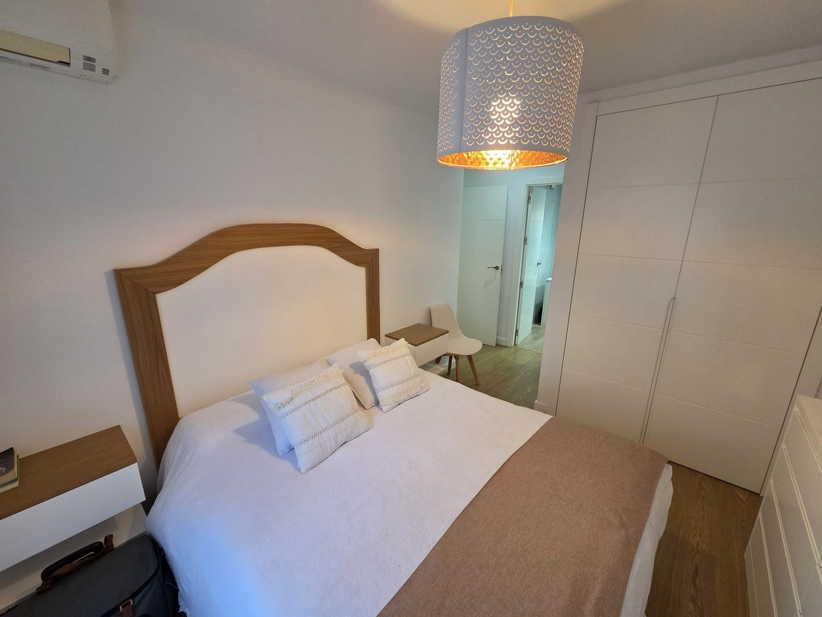 3 Bed Apartment for sale in Fuengirola Costa Del Sol, Málaga, Spain