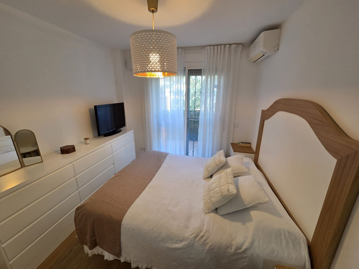 3 Bed Apartment for sale in Fuengirola Costa Del Sol, Málaga, Spain