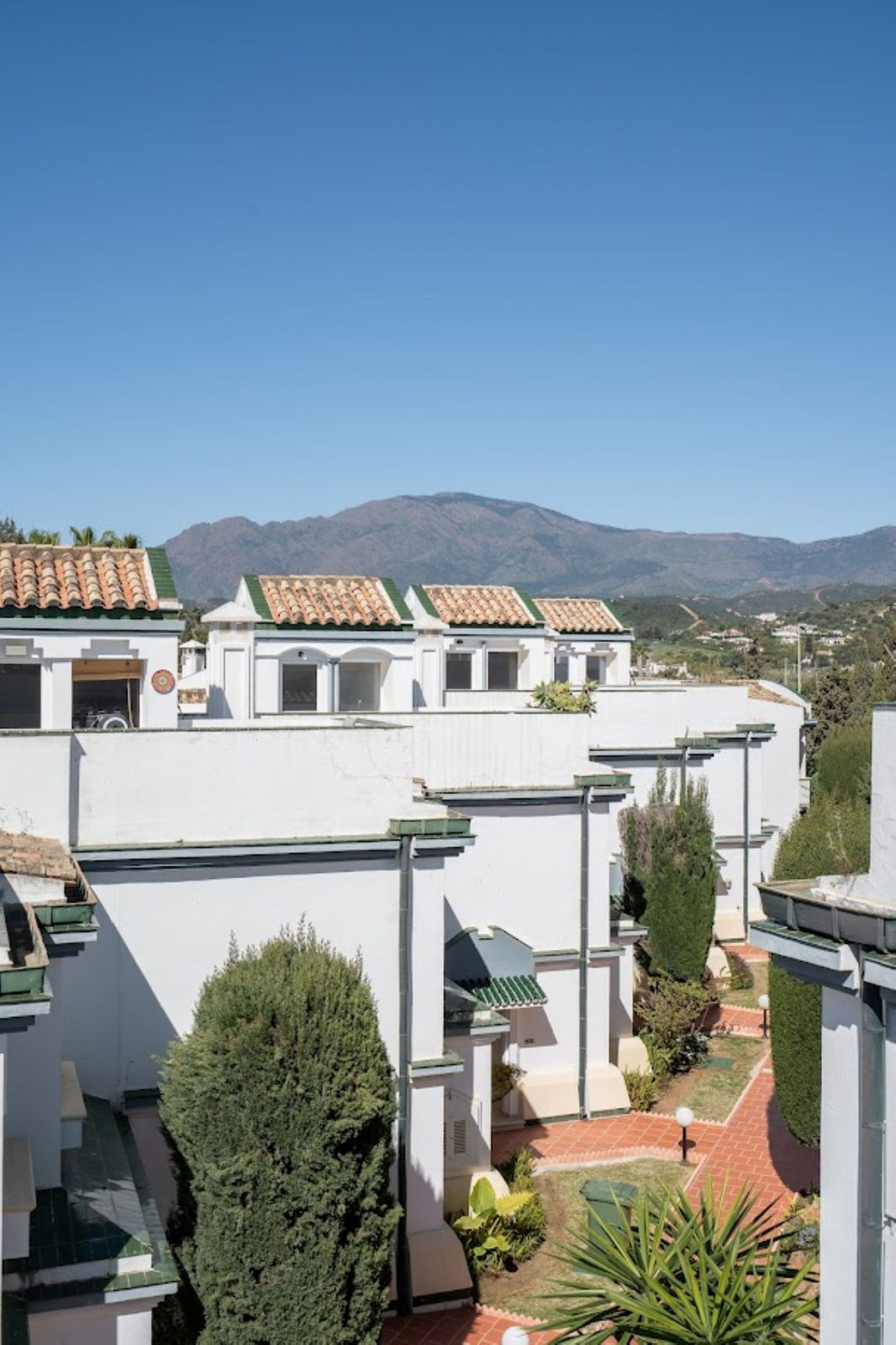 4 Bed Townhouse for sale in New Golden Mile Costa Del Sol, Málaga, Spain