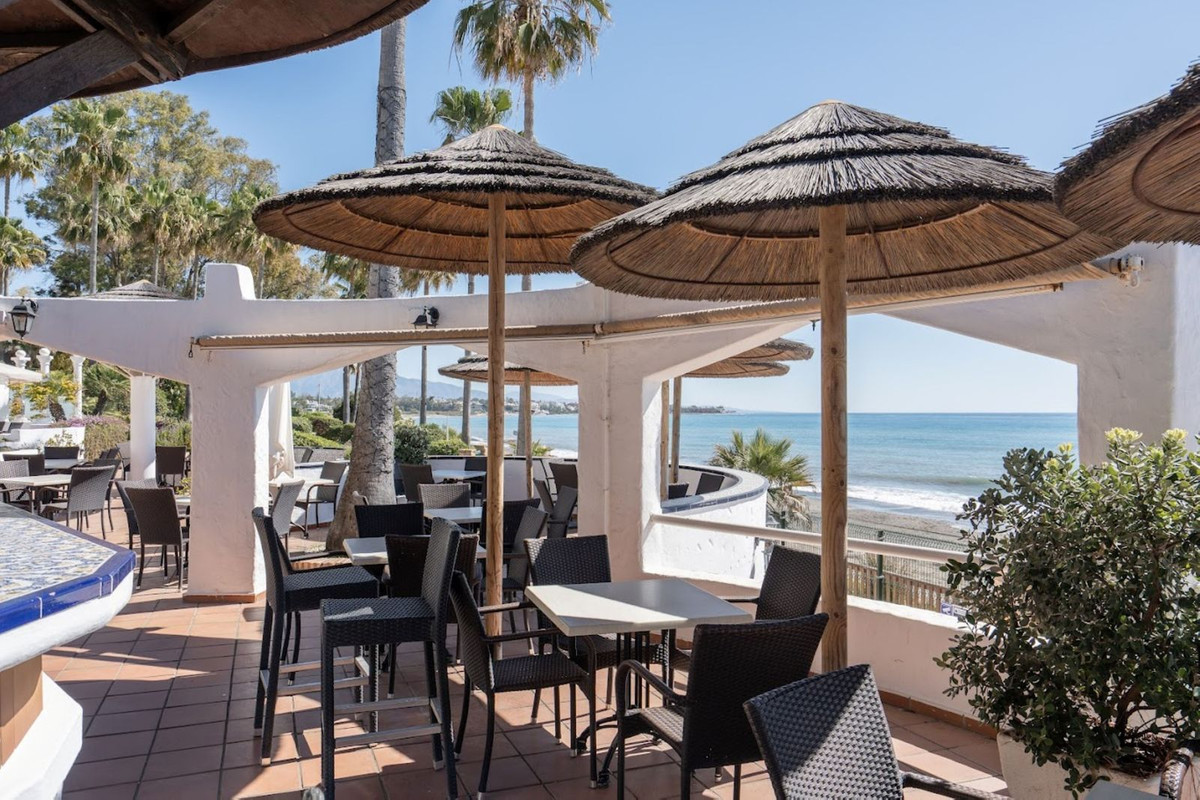 4 Bed Townhouse for sale in New Golden Mile Costa Del Sol, Málaga, Spain