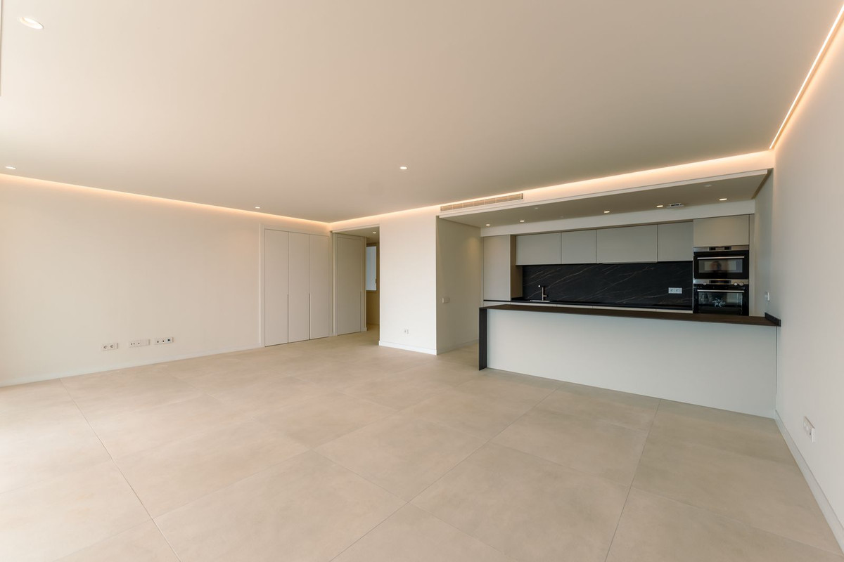 2 Bed Apartment for sale in Ojén Costa Del Sol, Málaga, Spain
