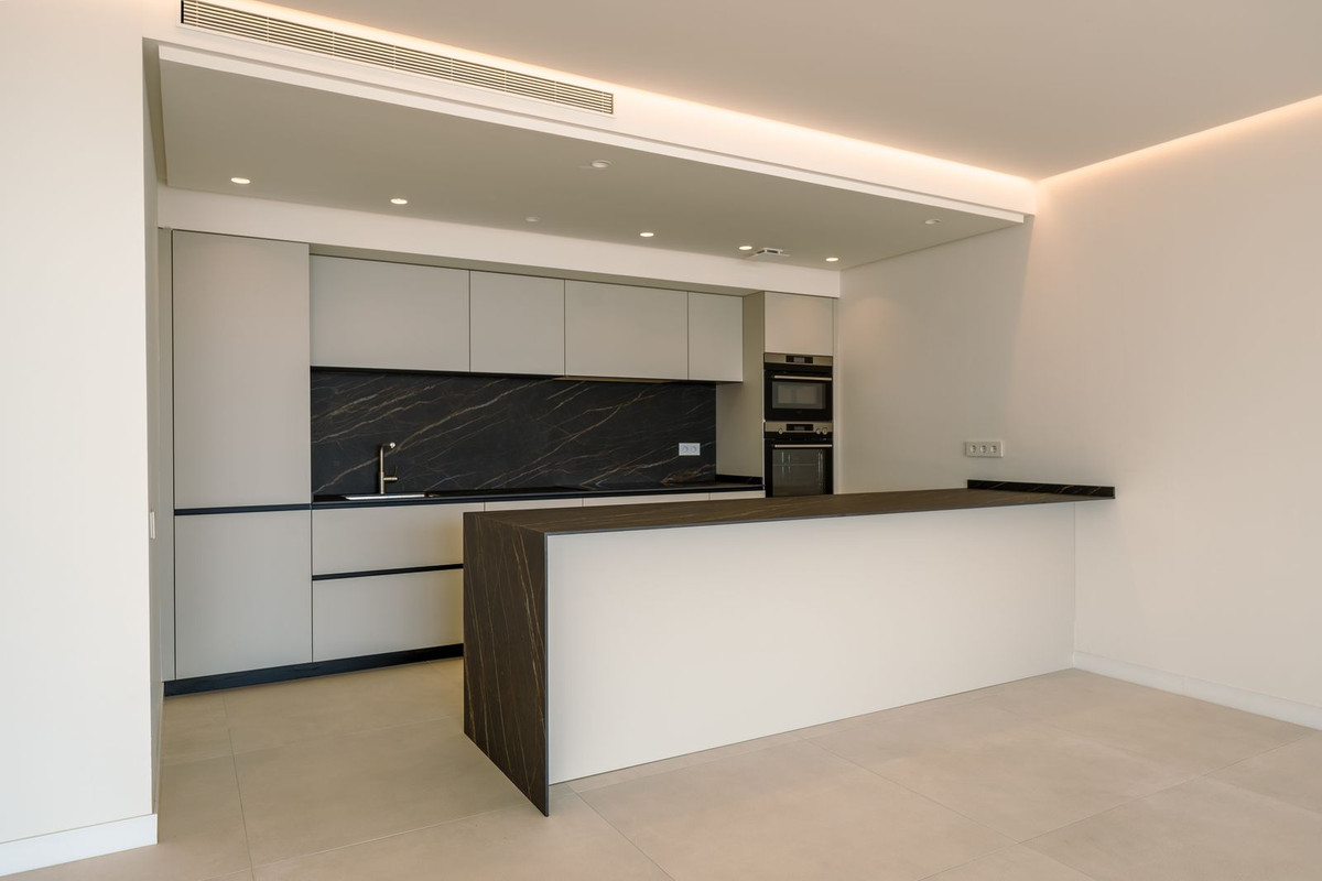 Se vende Apartamento Planta Baja de 2 dormitorios en Costa Del Sol, Málaga, España