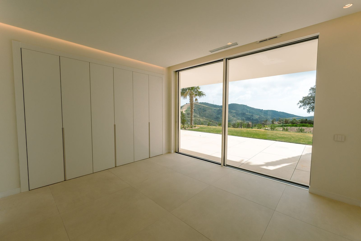 Se vende Apartamento Planta Baja de 2 dormitorios en Costa Del Sol, Málaga, España