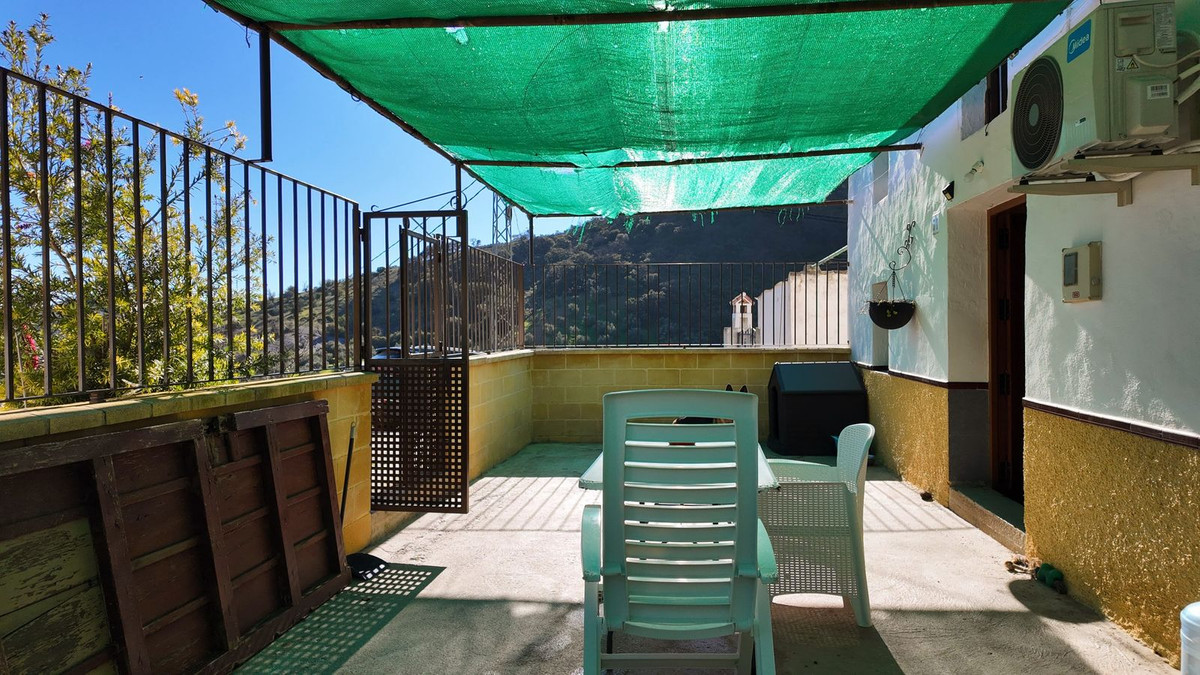 Se vende Pareada de 8 dormitorios en Costa Del Sol, Málaga, España