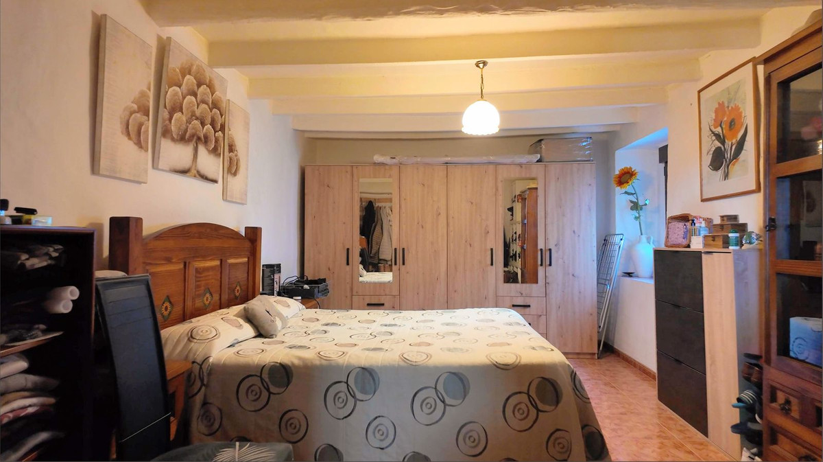 Se vende Pareada de 8 dormitorios en Costa Del Sol, Málaga, España