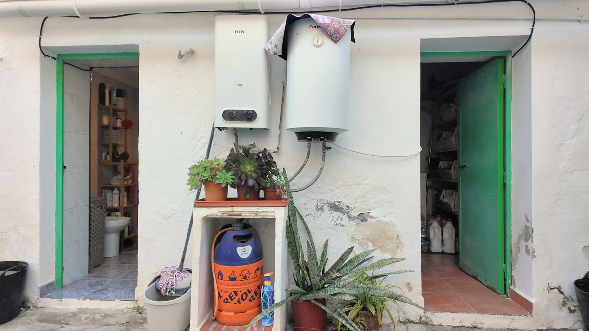Se vende Pareada de 8 dormitorios en Costa Del Sol, Málaga, España
