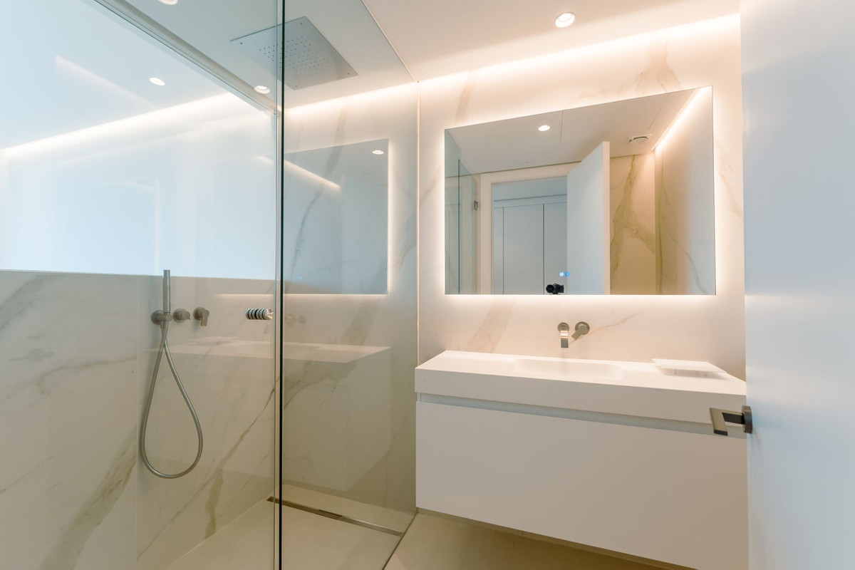 Se vende Apartamento Planta Baja de 3 dormitorios en Costa Del Sol, Málaga, España