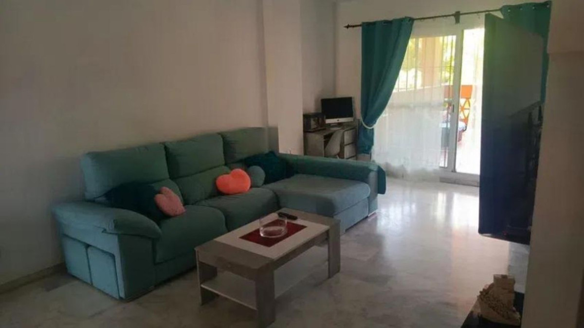 2 Bed Apartment for sale in Elviria Costa Del Sol, Málaga, Spain