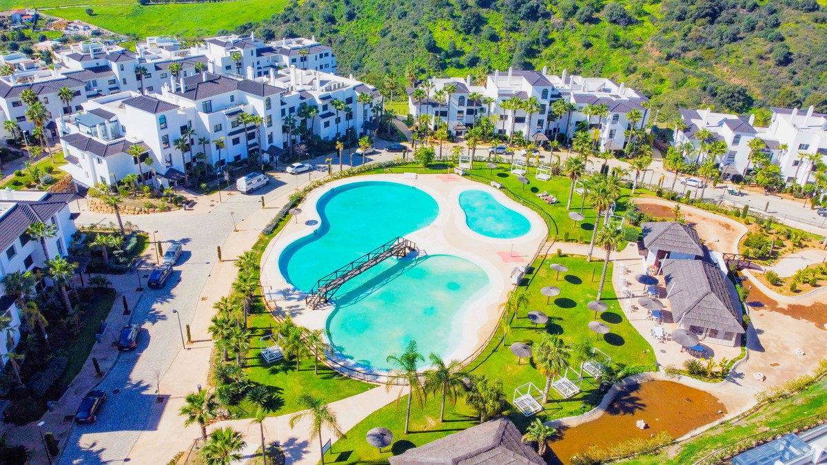 4 Bed Apartment for sale in Estepona Costa Del Sol, Málaga, Spain