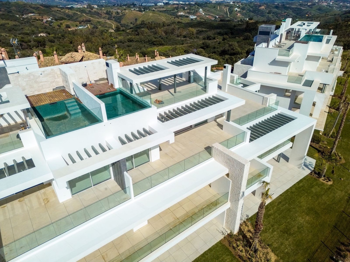 3 Bed Apartment for sale in Ojén Costa Del Sol, Málaga, Spain