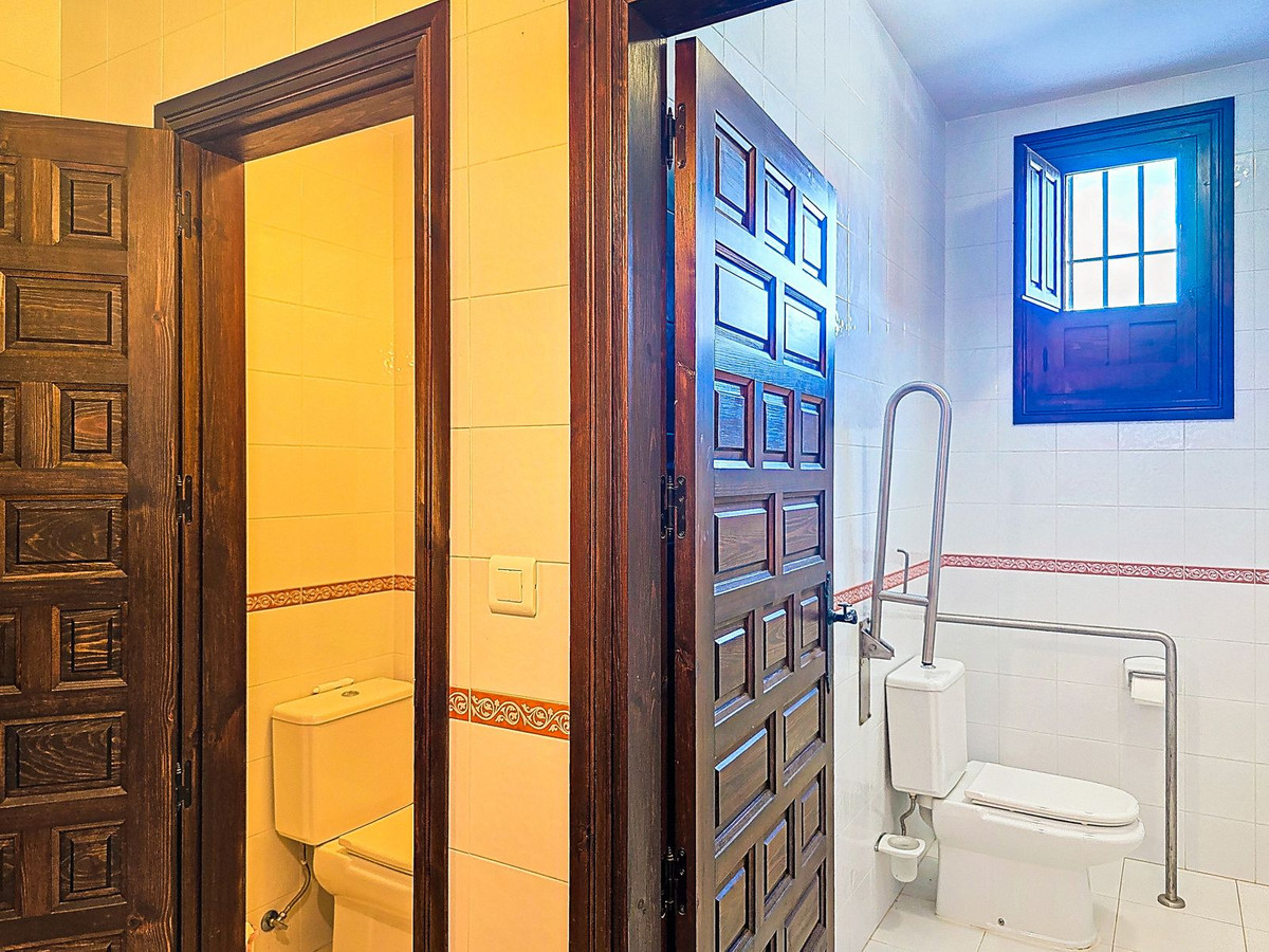 13 Bed Townhouse for sale in Almogía Costa Del Sol, Málaga, Spain