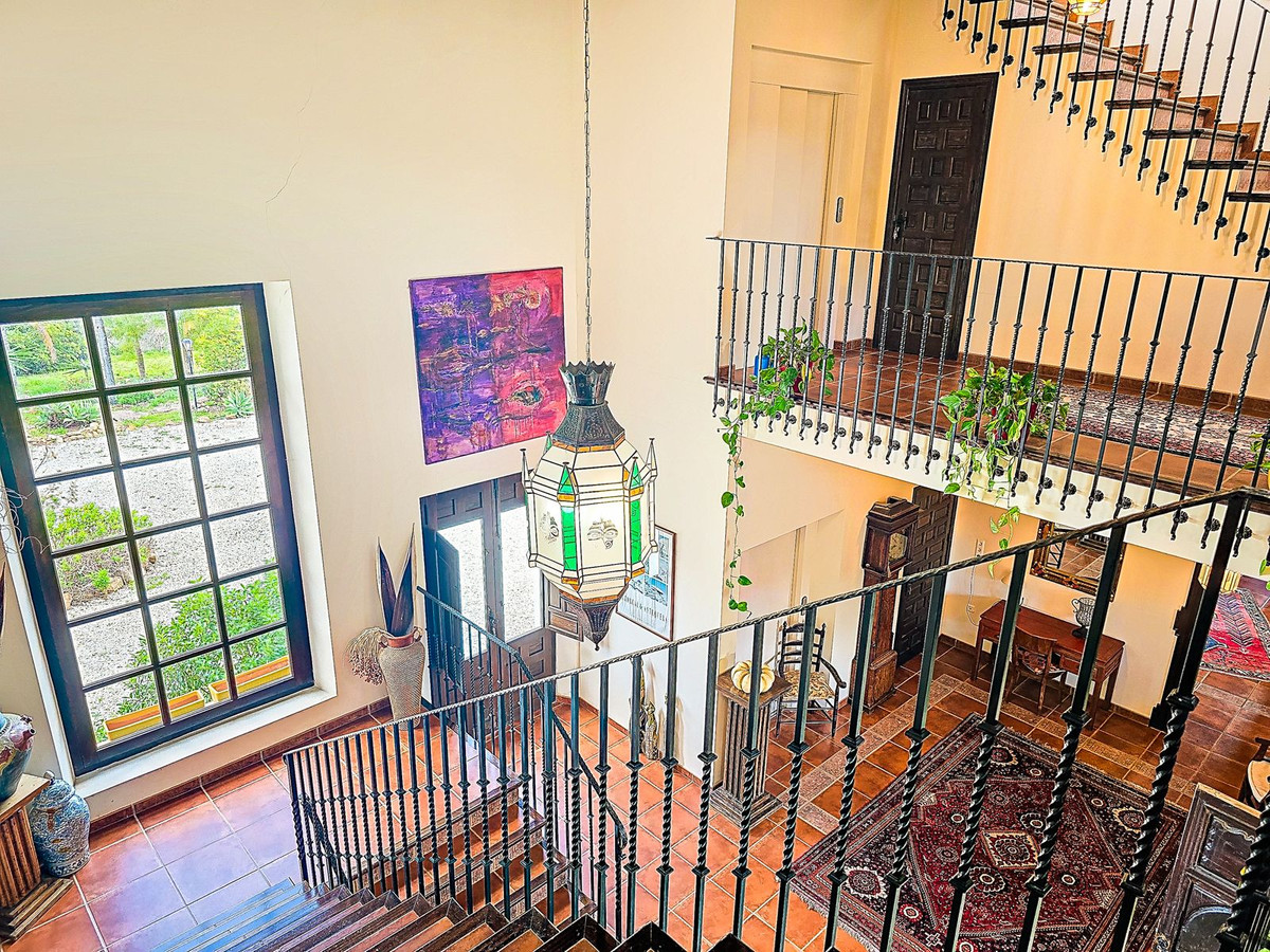 13 Bed Townhouse for sale in Almogía Costa Del Sol, Málaga, Spain