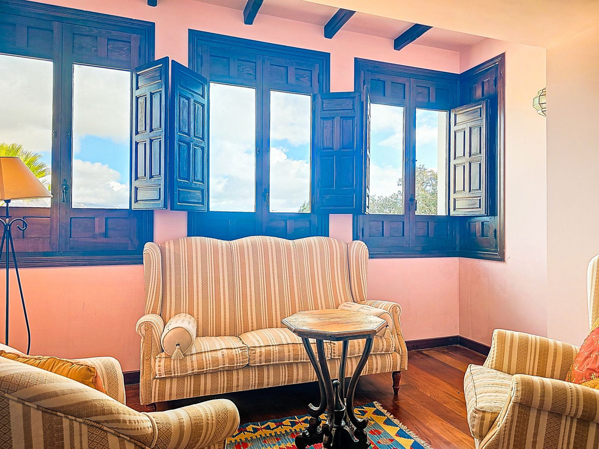 13 Bed Townhouse for sale in Almogía Costa Del Sol, Málaga, Spain