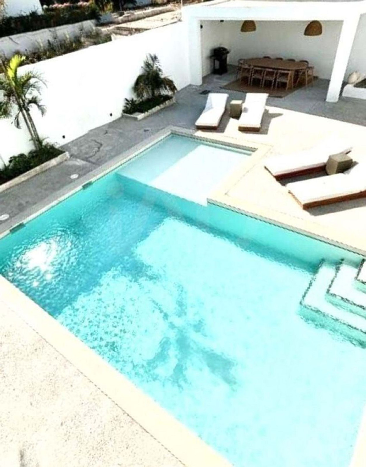 6 Bed Townhouse for sale in Marbella Costa Del Sol, Málaga, Spain