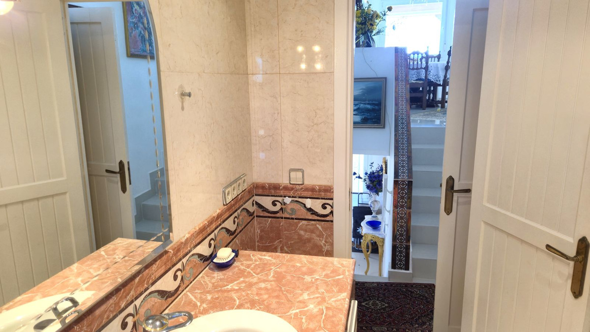 Se vende Apartamento en Planta Última de 1 dormitorios en Costa Del Sol, Málaga, España