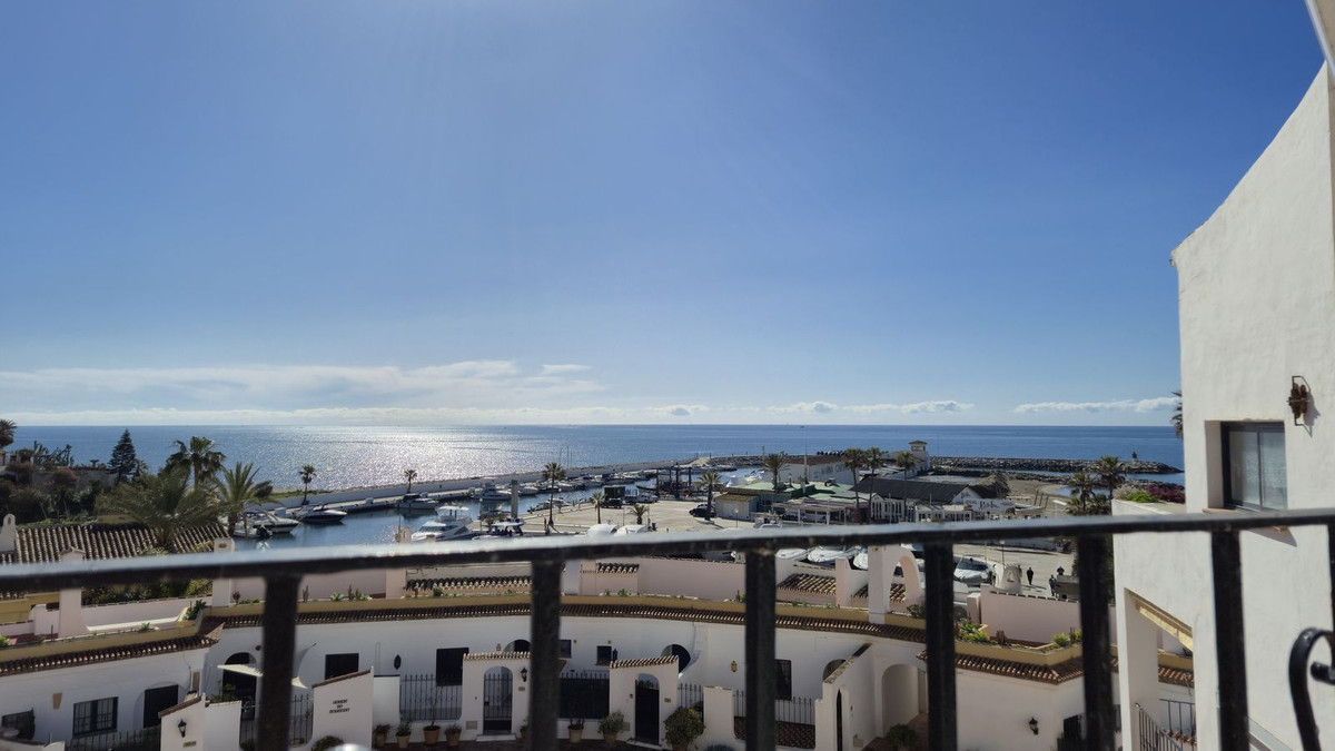 Se vende Apartamento en Planta Última de 1 dormitorios en Costa Del Sol, Málaga, España