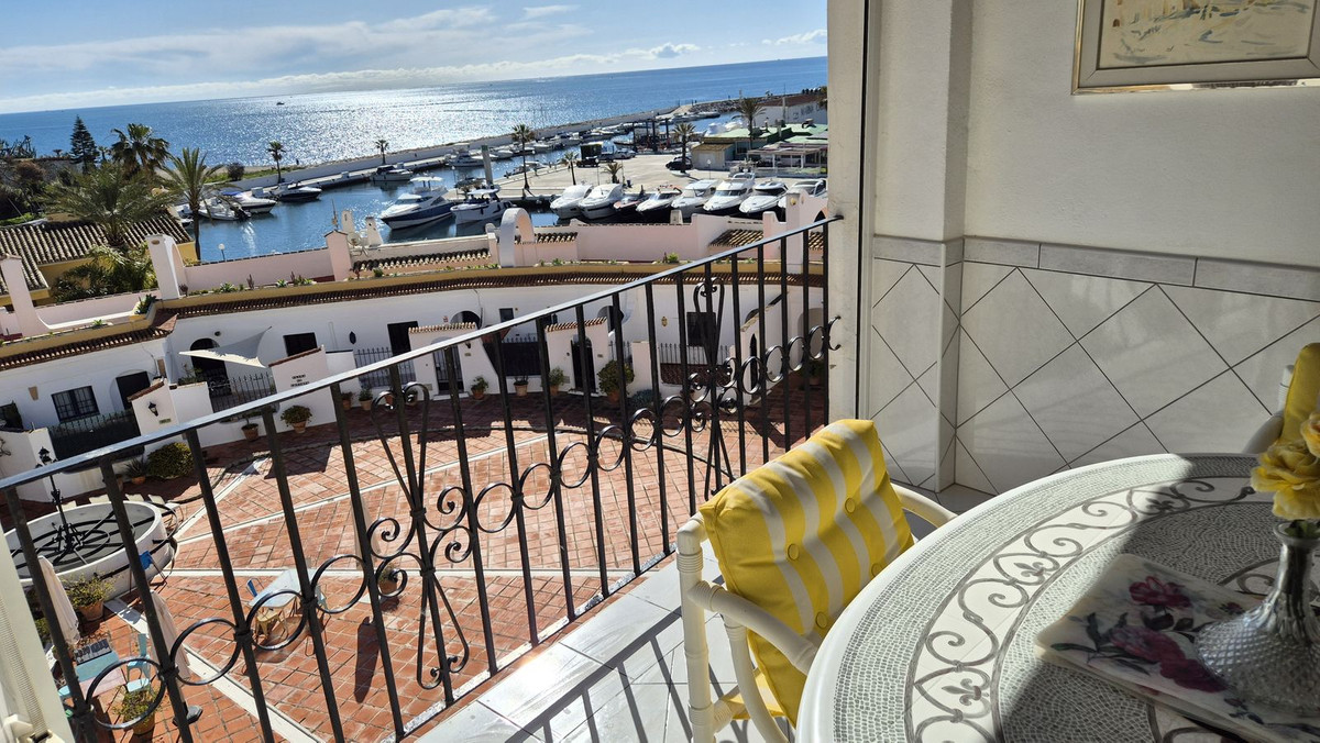 Se vende Apartamento en Planta Última de 1 dormitorios en Costa Del Sol, Málaga, España