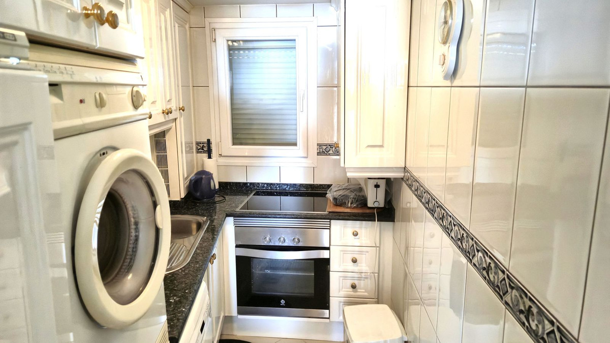 Se vende Apartamento en Planta Última de 1 dormitorios en Costa Del Sol, Málaga, España