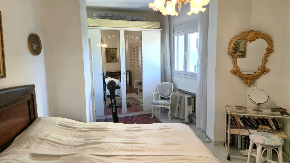 Se vende Apartamento en Planta Última de 1 dormitorios en Costa Del Sol, Málaga, España
