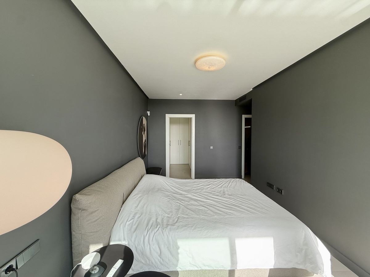 Se vende Pareada de 5 dormitorios en Costa Del Sol, Cadiz, España