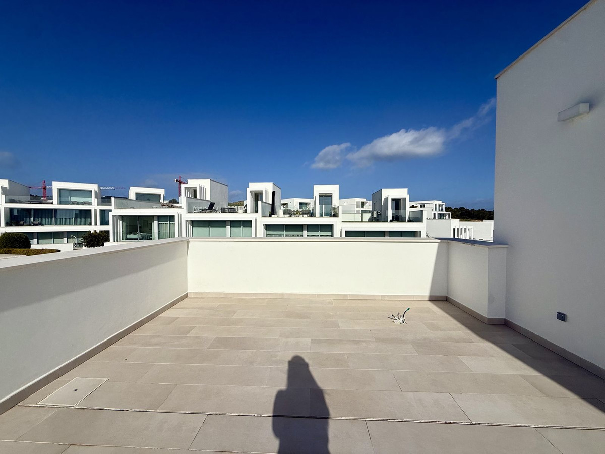 Se vende Pareada de 5 dormitorios en Costa Del Sol, Cadiz, España