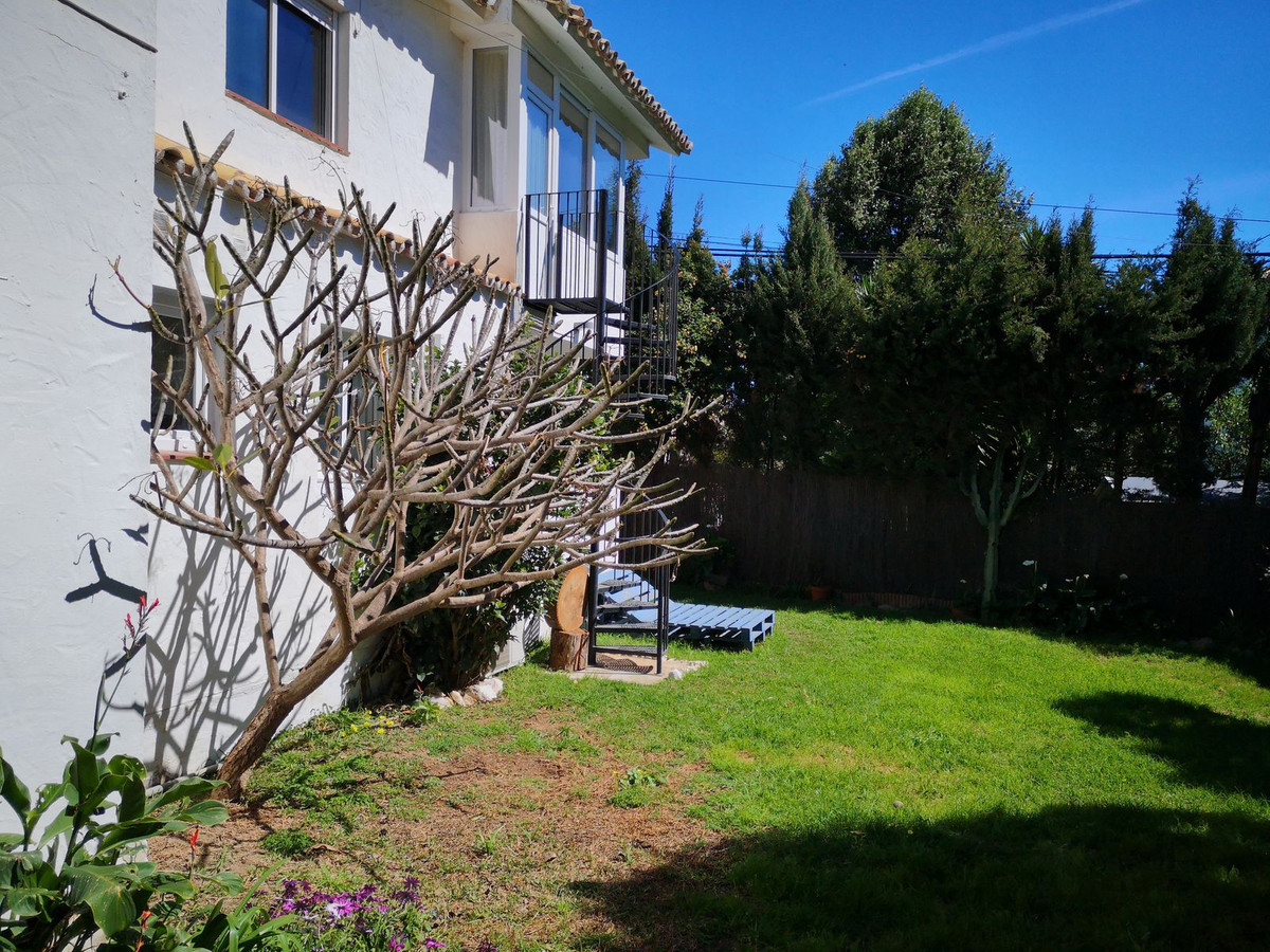 Se vende Villa - Chalet de 4 dormitorios en Costa Del Sol, Málaga, España