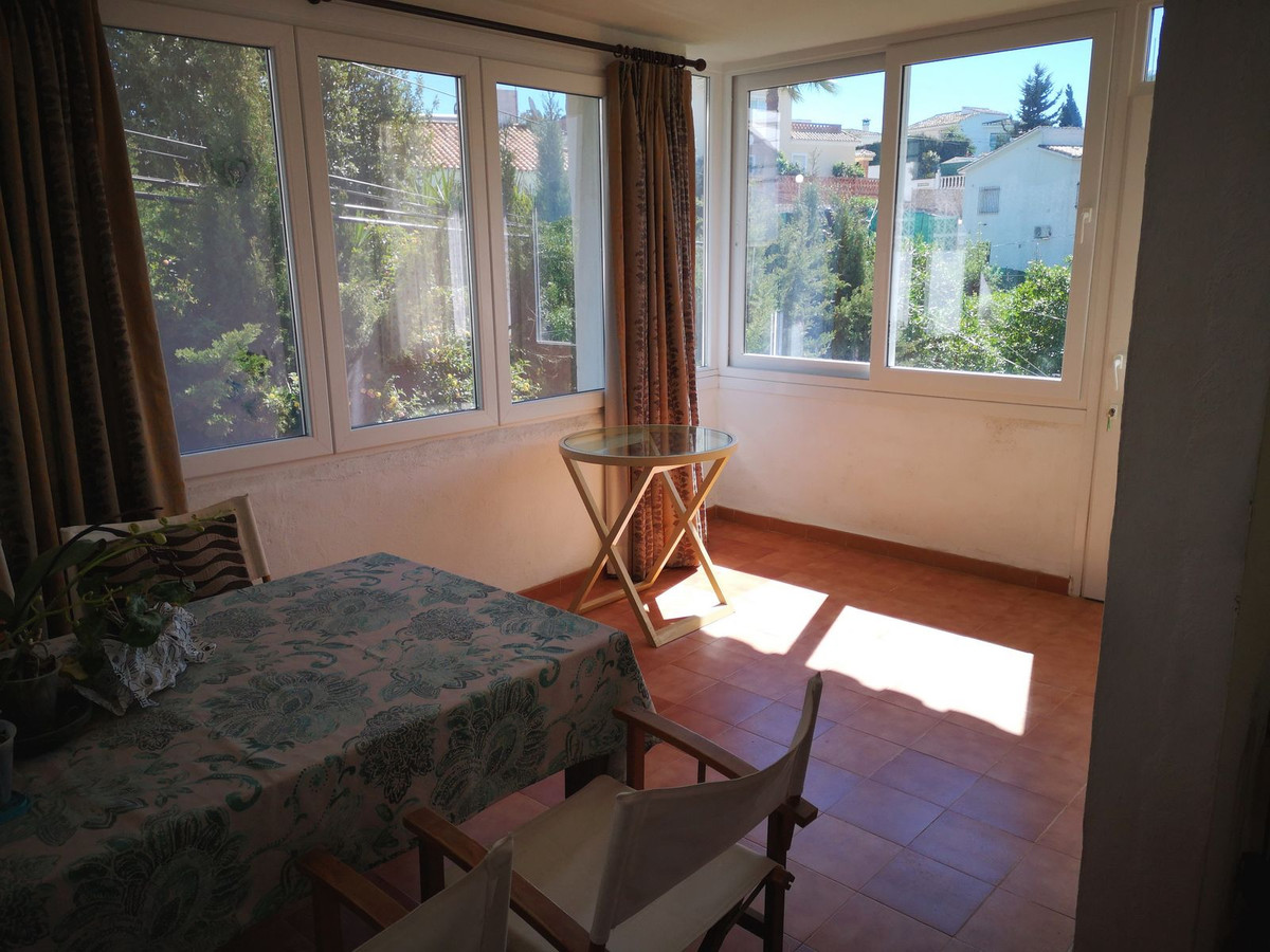 Se vende Villa - Chalet de 4 dormitorios en Costa Del Sol, Málaga, España