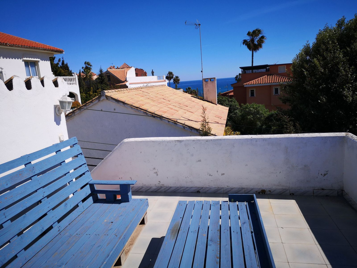 Se vende Villa - Chalet de 4 dormitorios en Costa Del Sol, Málaga, España