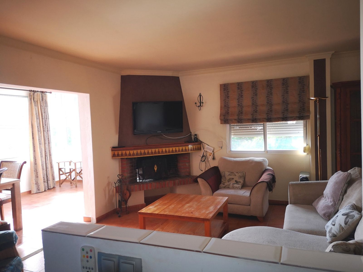 Se vende Villa - Chalet de 4 dormitorios en Costa Del Sol, Málaga, España