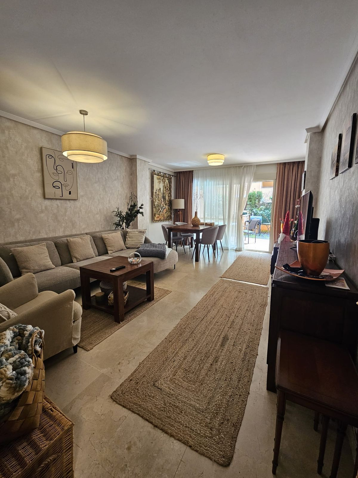 2 Bed Apartment for sale in Las Chapas Costa Del Sol, Málaga, Spain