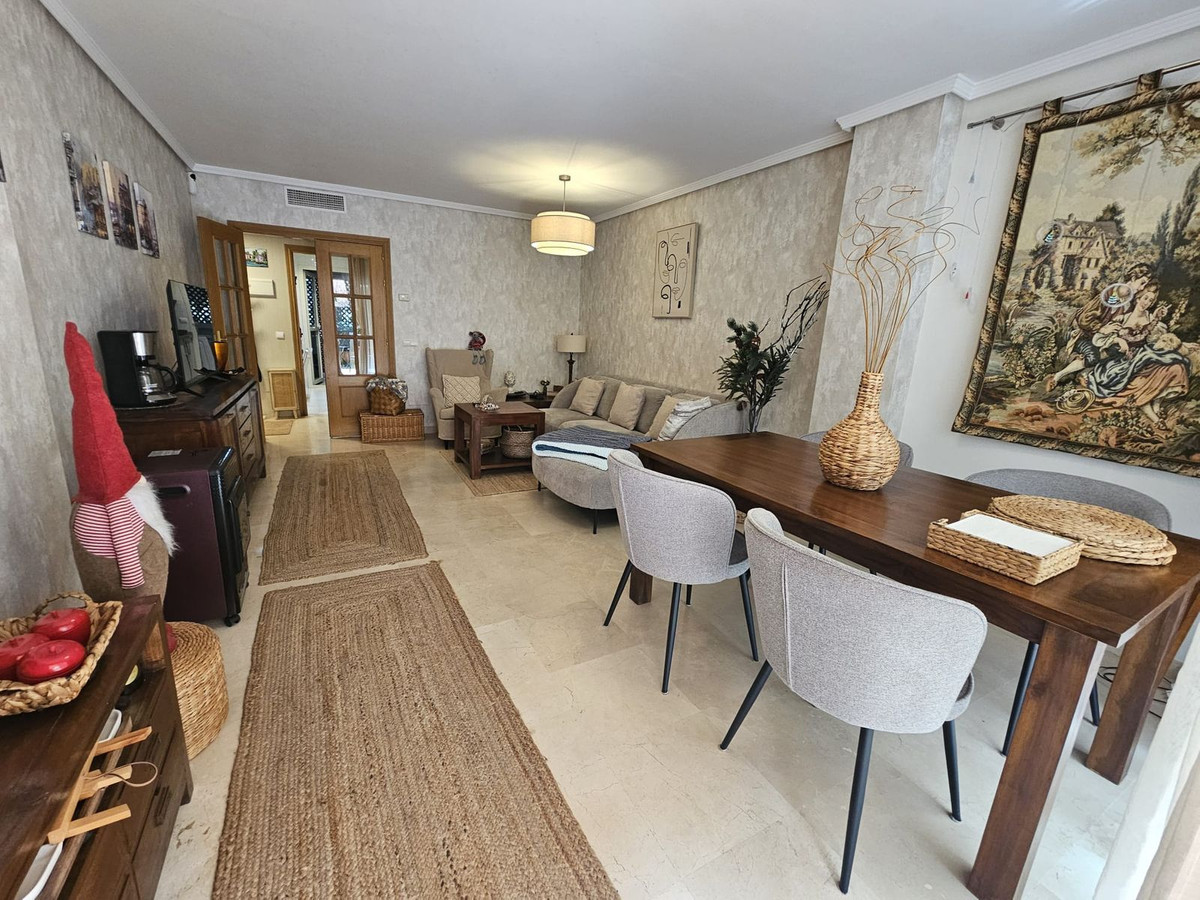 Se vende Apartamento Planta Baja de 2 dormitorios en Costa Del Sol, Málaga, España
