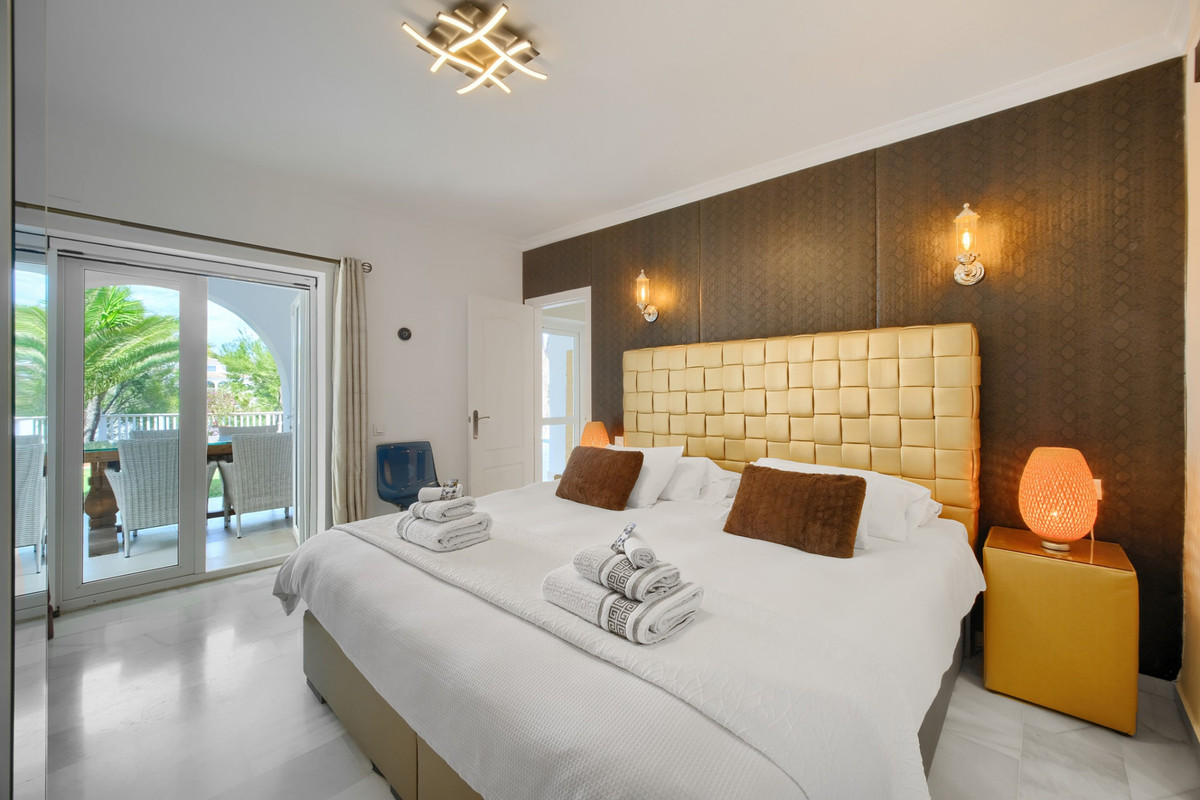 4 Bed Townhouse for sale in Mijas Costa Costa Del Sol, Málaga, Spain